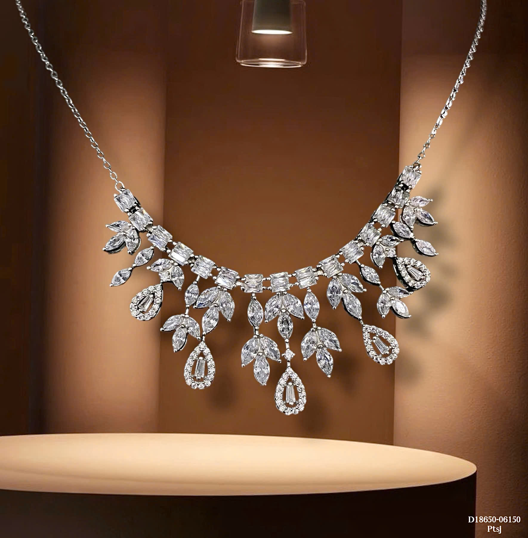 Dây chuyền Moissanite Hearty Glow