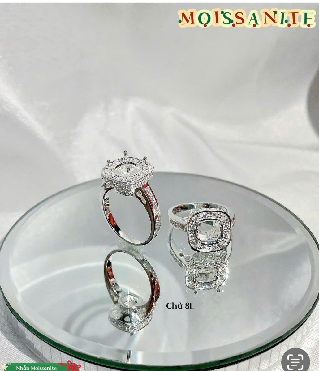 Nhẫn Moissanite 8L