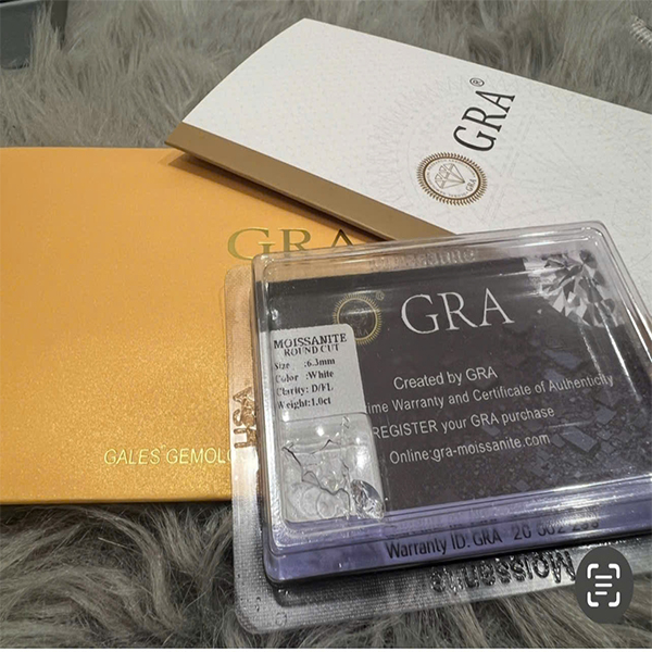 Giấy Chứng Nhận Sản Phẩm Nhẫn Moissanite 5.4L